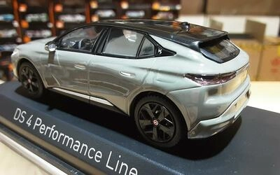 NOREV 1/43 - DS 4 - PERFORMANCE LINE - LACQUERED GREY - 2021