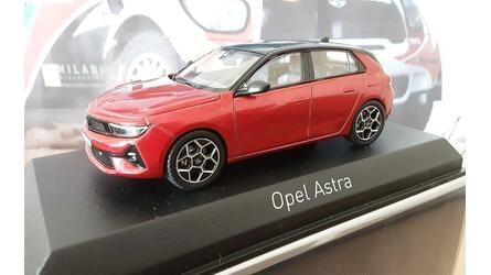 NOREV 1/43 - OPEL ASTRA - RED METALLIC - 2022