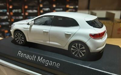 NOREV 1/43 - RENAULT MEGANE - 2022 - WHITE
