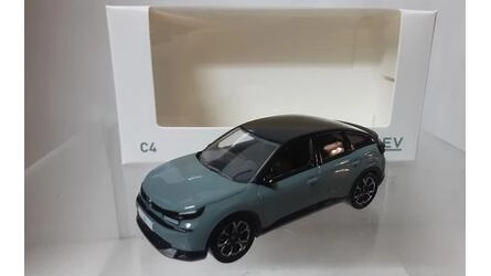 NOREV 1/64 -  CITROEN C4 - 2025 - MANHATTAN GREEN
