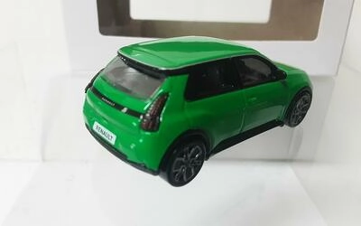 NOREV 1/64 - RENAULT 5 E-TECH 100% ELECTRIC - 2024 - GREEN