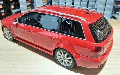 OTTO MOBILE 1/18 - AUDI RS4 B5 - RED - 2000