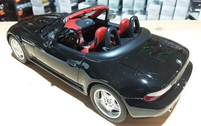 OTTO MOBILE 1/18 - BMW Z3 M ROADSTER - BLACK - 1999