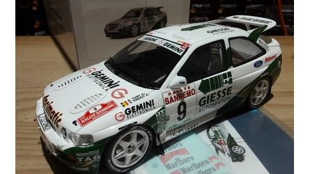 OTTO MOBILE 1/18 - FORD ESCORT RS COSWORTH - Nº 9 RALLY SANR