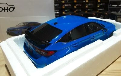 OTTO MOBILE 1/18 - HONDA CIVIC  TYPE R - 2022 - RACING BOOST