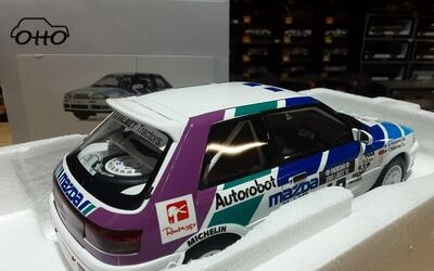 OTTO MOBILE 1/18 - MAZDA 323 GTX GR.A - Nº 10  RALLY 1000 LA