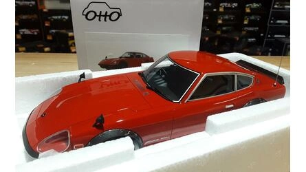 OTTO MOBILE 1/18 - NISSAN FAIRLADY 240 ZG COUPE - RED - 1972