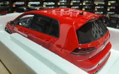 OTTO MOBILE 1/18 - VW GOLF 7.5 R OETTINGER - 2018 - TORNADO 