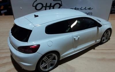 OTTO MOBILE 1/18 - VW SCIROCCO 3 R PHASE 1 - 2008 - CANDY WH