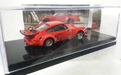 PARA 1/64 - PORSCHE 911 930 CARRERA RSR 3.8 COUPE - GUARDS R