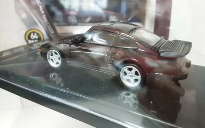 PARA 1/64 - RUF BTR SLANTNOSE - RHD - 1986 - RUBY RED METALL