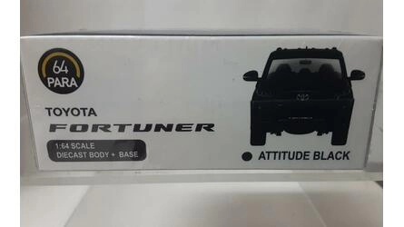 PARA 1/64 - TOYOTA FORTUNER RHD - ATTITUDE BLACK - 2024