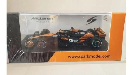 SPARK 1/64 - MCLAREN FORMULA ONE TEAM MCL38 - Nº 81 O. PIAST