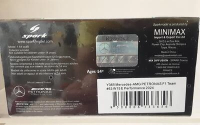 SPARK 1/64 - MERCEDES AMG F1 W15 E PERFORMANCE - Nº 63 G. RU