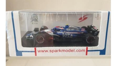 SPARK 1/64 - VISA CASH APP RB FORMULA ONE TEAM VCARB 01 - Nº