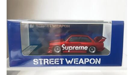 STREET WARRIOR 1/64 - BMW M3 E30 - SUPREME - RED