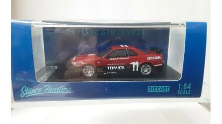 STREET WARRIOR 1/64 - NISSAN SKYLINE GT-R R34 - Nº 11 - RED 