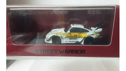 STREET WARRIOR 1/64 - PORSCHE RWB 993 - YELLOW LIGHTING HIGH