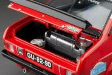 SUN STAR 1/18 - FORD ESCORT RS 1800 - Nº 15  RALLY DE PORTUG