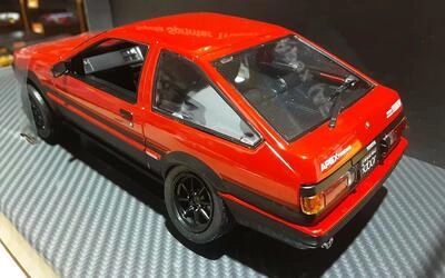 SUN STAR 1/24 - TOYOTA SPRINTER TRUENO GT APEX (AE86) - RED 