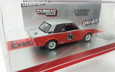 TARMAC 1/64 - DATSUN 510 - TRANS-AM - SEDAN 2.5 CHALLENGE 20