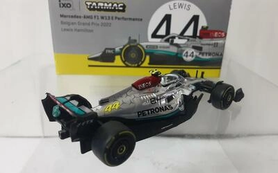 TARMAC 1/64 - MERCEDES AMG F1 W13 E PERFORMANCE - BELGIAN GP
