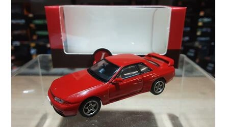 TARMAC 1/64 - NISSAN SKYLINE GT-R - RED