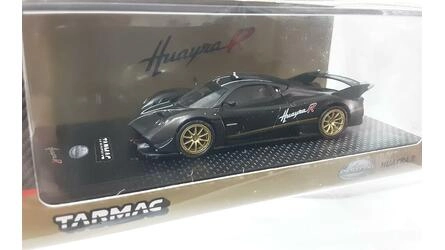 TARMAC 1/64 - PAGANI HUAYRA R - MATT BLACK CARBON FILTER