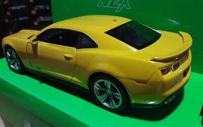 WELLY 1/24 - CHEVROLET CAMARO ZL1 - 2013 - YELLOW