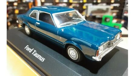 MAXICHAMPS 1/43 - FORD TAUNUS - 1970 - BLUE