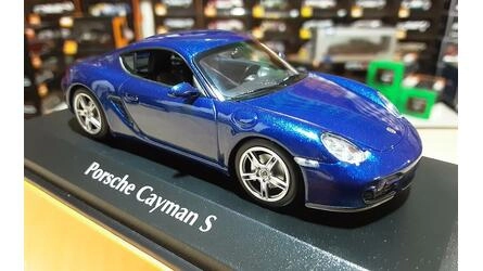 MAXICHAMPS 1/43 - PORSCHE CAYMAN S - 2005 - BLUE METALIC