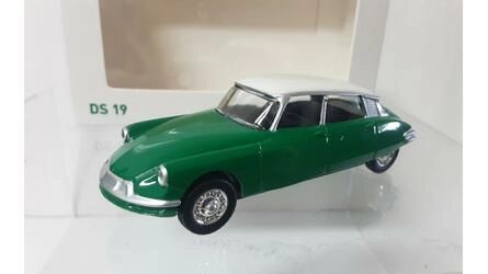NOREV 1/58 - CITROEN DS 19 - 1958 - GREEN  WHITE ROOF