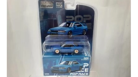 POP RACE 1/64 - NISSAN SKYLINE GT-R R32 - BAYSIDE BLUE