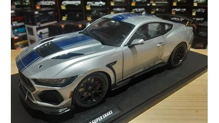 SOLIDO 1/18 - FORD MUSTANG SHELBY SUPER SNAKE COUPE - 2025 -