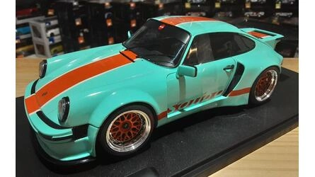 SOLIDO 1/18 -  PORSCHE 911 930 3.0L SOLIDO RACING COUPE - 20