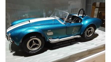 SOLIDO 1/18 - AC COBRA 427 MK II  - METALIC BLUE W/ STIPES -