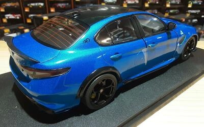 SOLIDO 1/18 - ALFA ROMEO GIULIA GTA M - 2021 - BLUE METALLIC