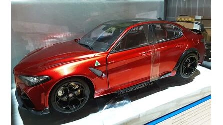 SOLIDO 1/18 - ALFA ROMEO GIULIA GTA M - 2021 - ROSSO TRISTRA