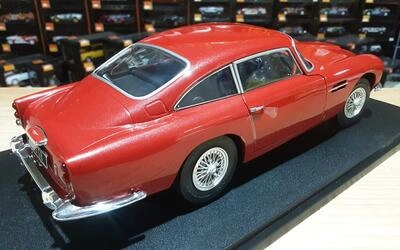 SOLIDO 1/18 - ASTON MARTIN DB5 COUPE - 1964 - RED