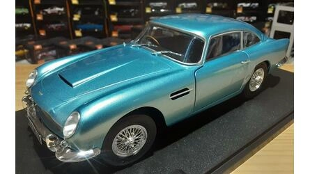 SOLIDO 1/18 - ASTON MARTIN DB5 - LIGHT BLUE METALLIC - 1964