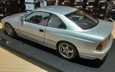 SOLIDO 1/18 - BMW 850 I (E31 )  - 1992 - METALLIC ARTIC SILV
