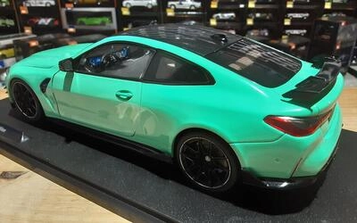 SOLIDO 1/18 - BMW M4 PERFORMANCE PARTS - 2025 - MINT GREEN
