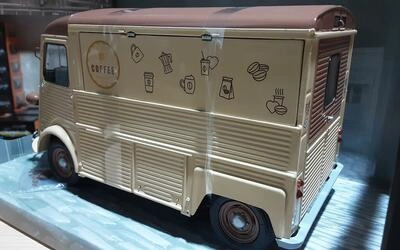SOLIDO 1/18 - CITROEN TYPE HY - VAN CAFE AMBULANT - 1969