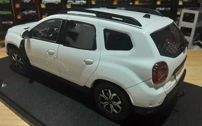 SOLIDO 1/18 - DACIA DUSTER MK2.5 - WHITE - 2024