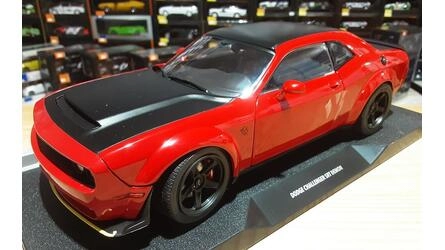 SOLIDO 1/18 - DODGE CHALLENGER SRT - 2023 - TOR RED