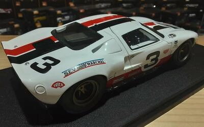 SOLIDO 1/18 - FORD GT 40 MK I - Nº 3  ERIC DEAN DESIGN - 201