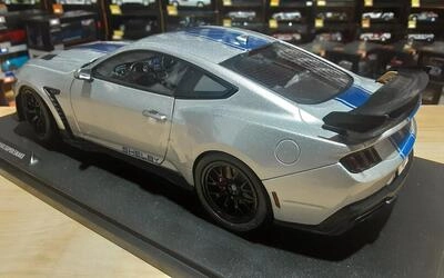 SOLIDO 1/18 - FORD MUSTANG SHELBY SUPER SNAKE COUPE - 2025 -