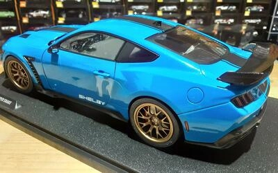 SOLIDO 1/18 - FORD MUSTANG SHELBY SUPER SNAKE COUPE - METALL