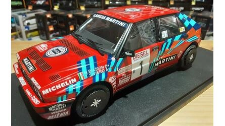 SOLIDO 1/18 -  LANCIA DELTA HF INTEGRALE 16V MARTINI - Nº 1 
