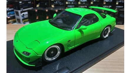 SOLIDO 1/18 - MAZDA RX-7 (FD3RS) WORKS COUPE - 1999 - NEON G